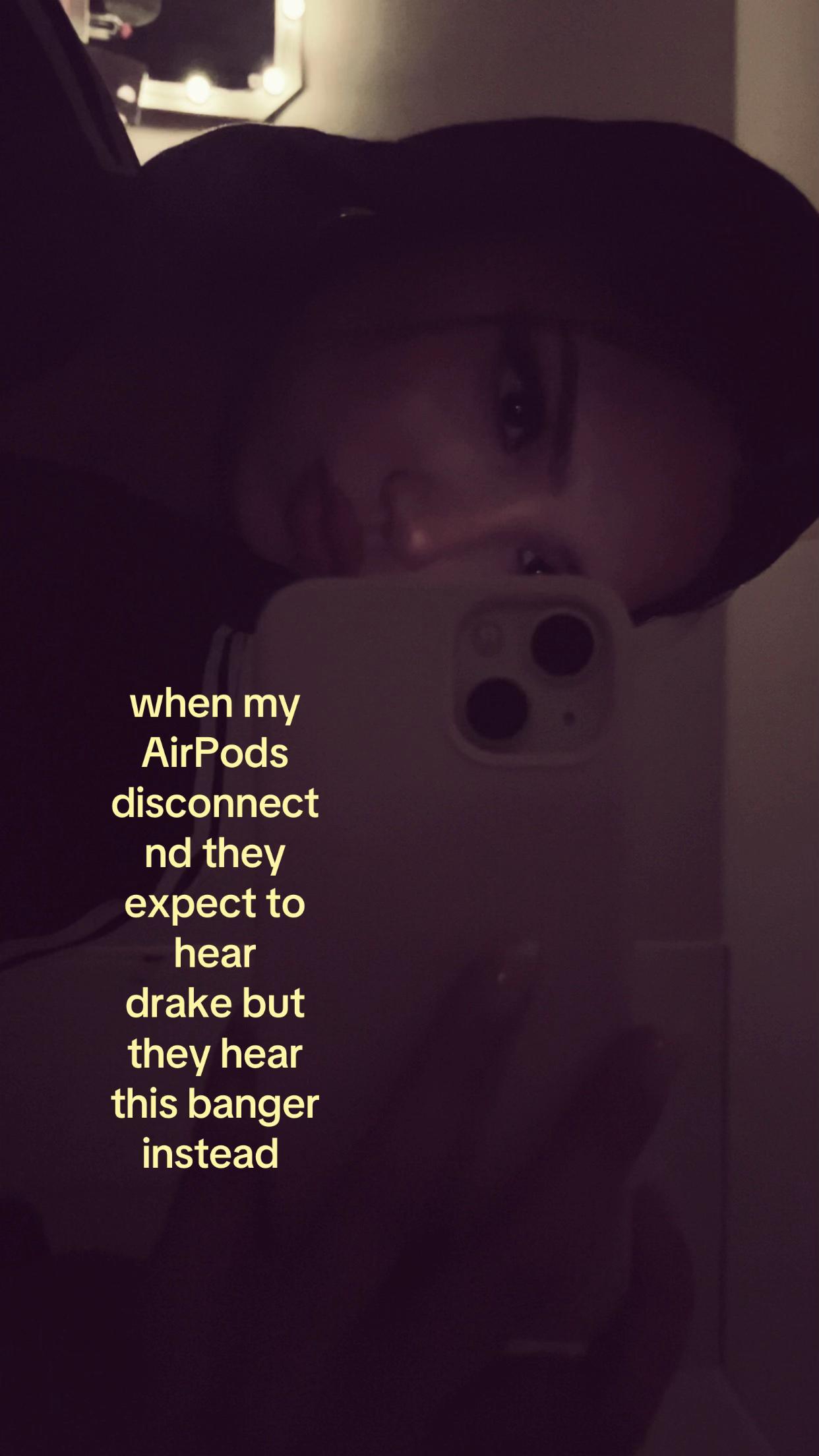 @TAYTAY