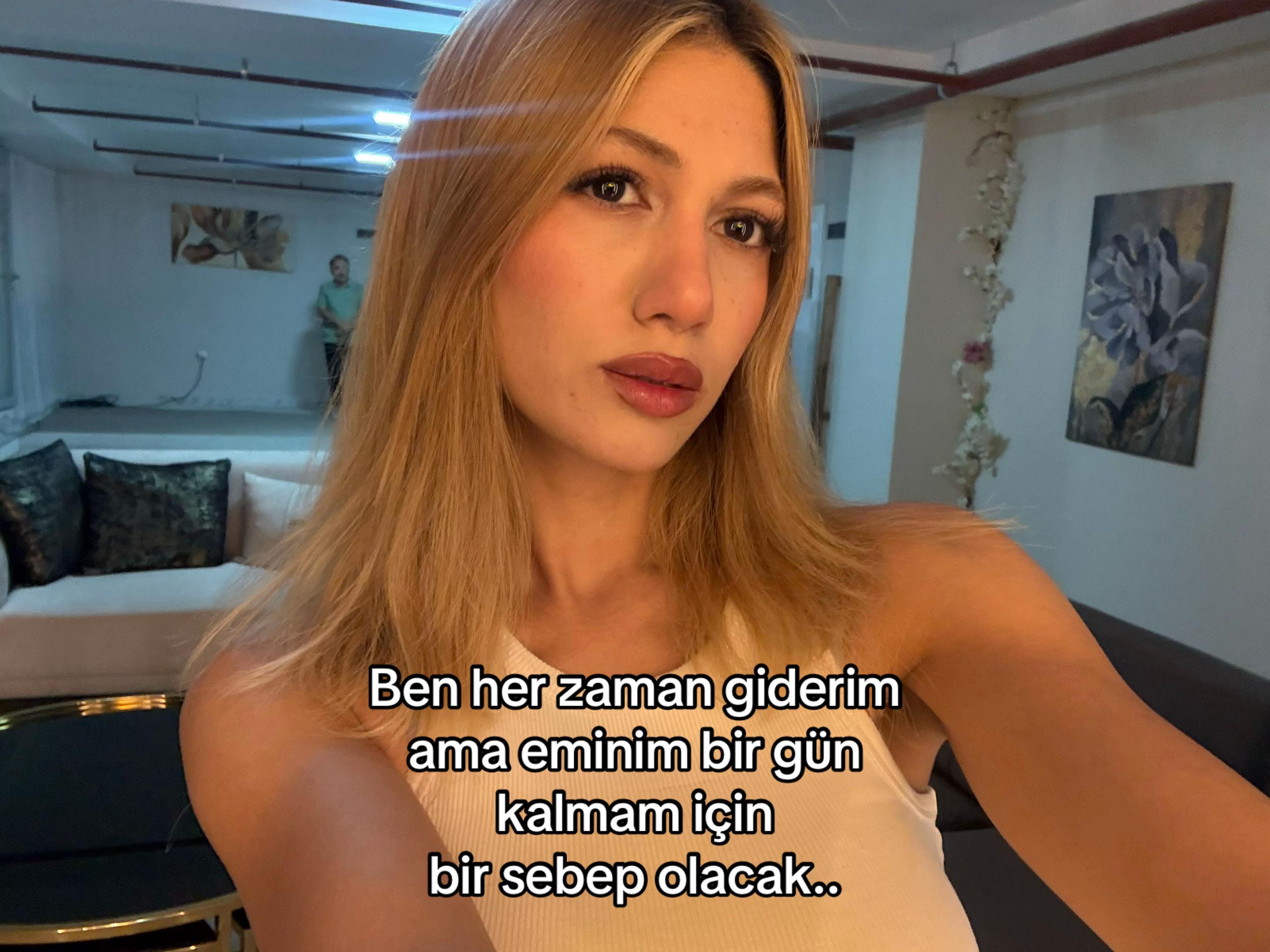 @ezgiakyll