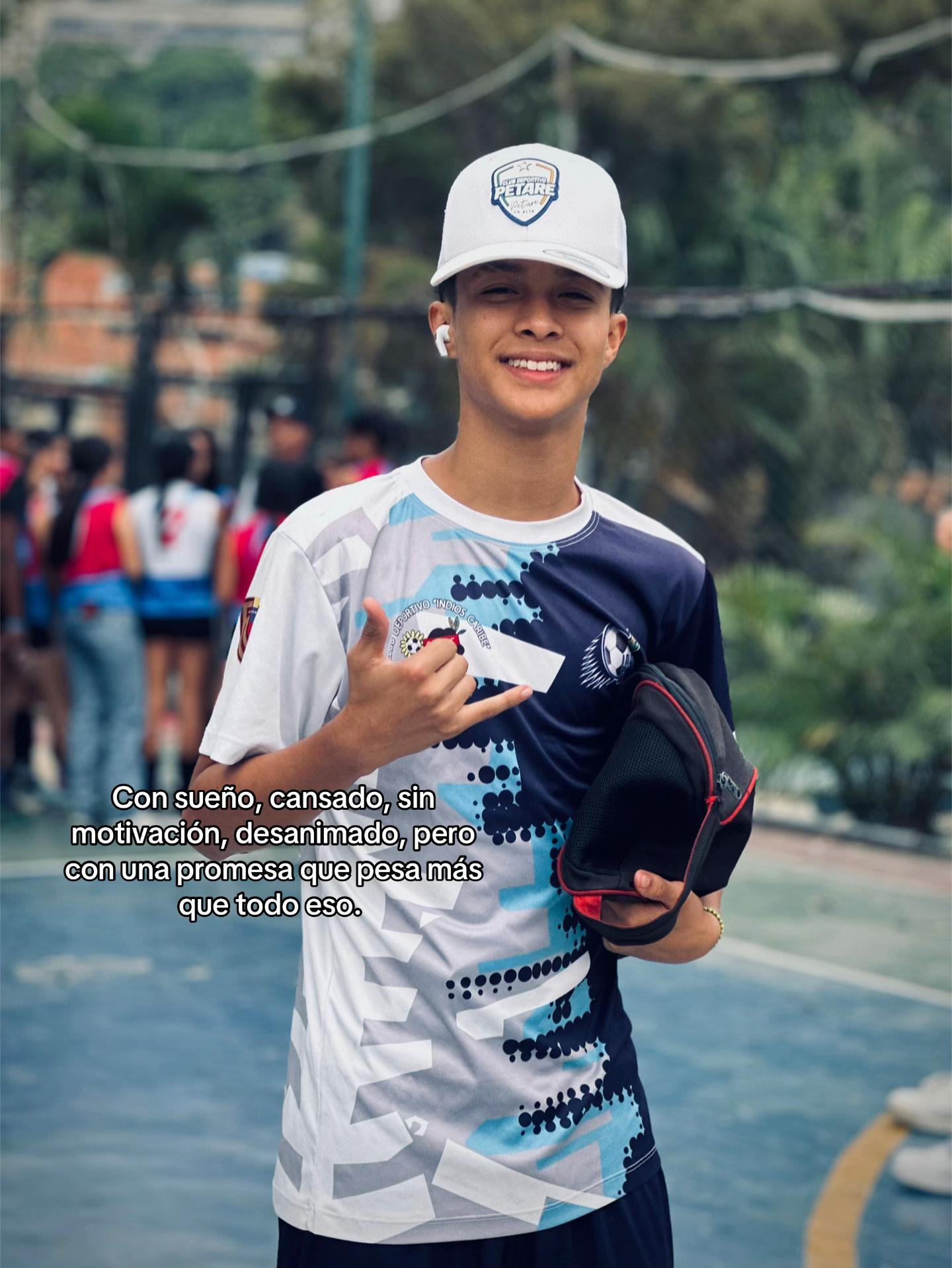 @&deg;&deg;The boy 🐼