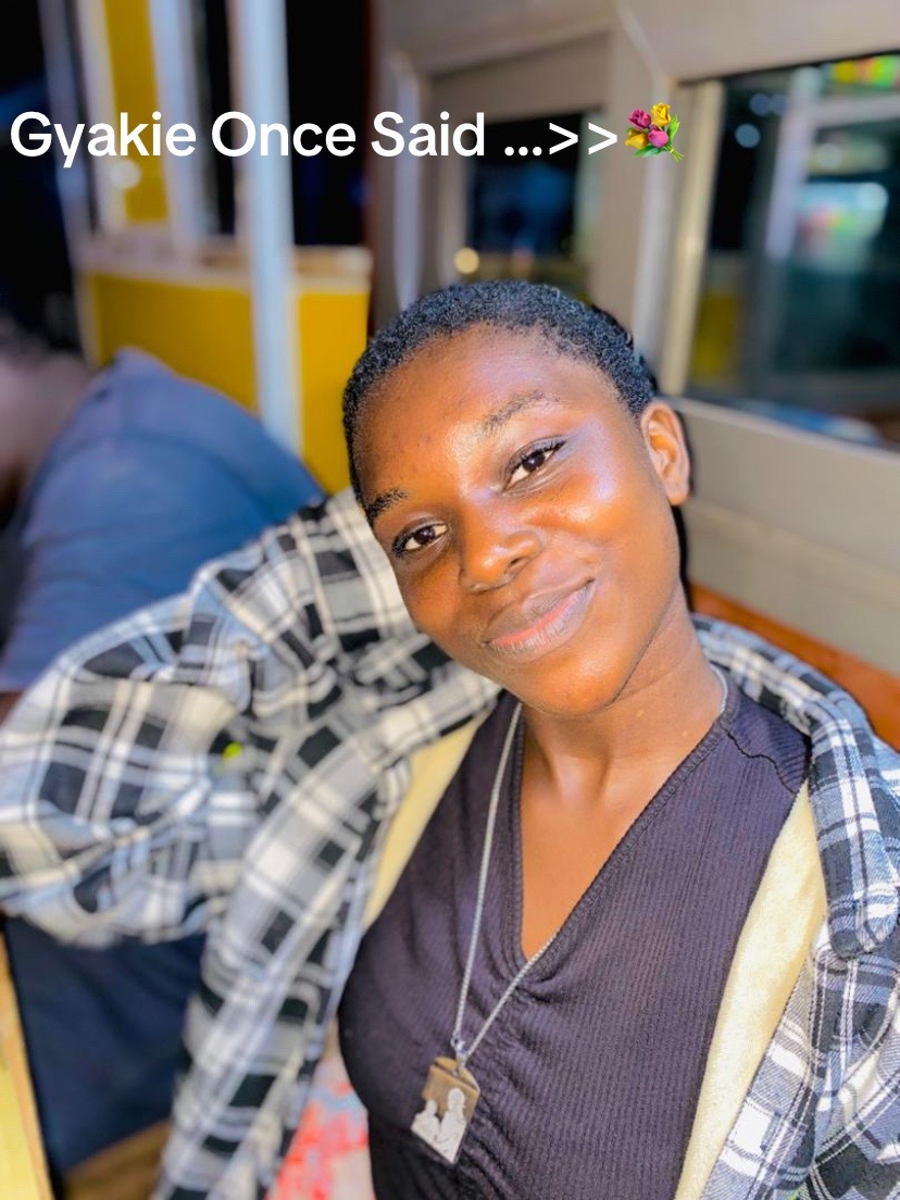 @Yaa 🦋Rhod 👩❤️💋👩🥰🥰