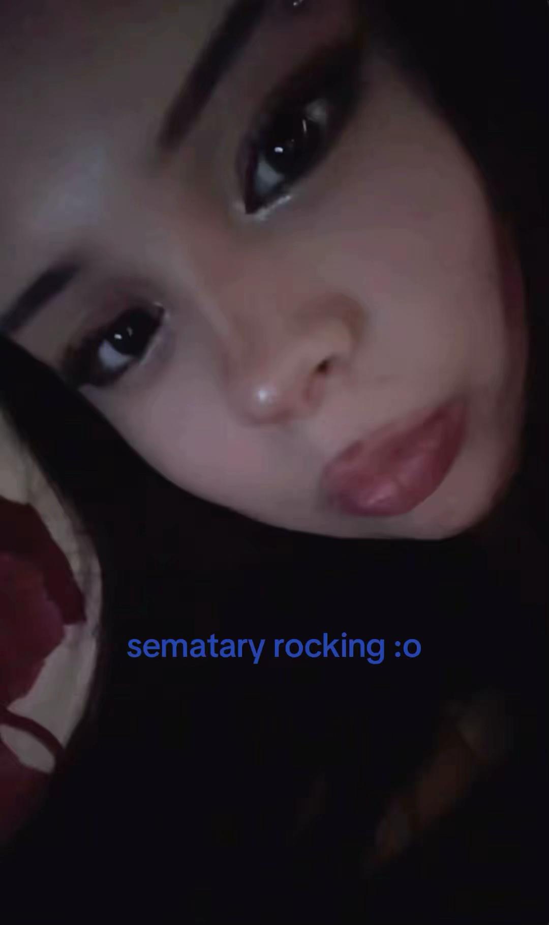 @nicole