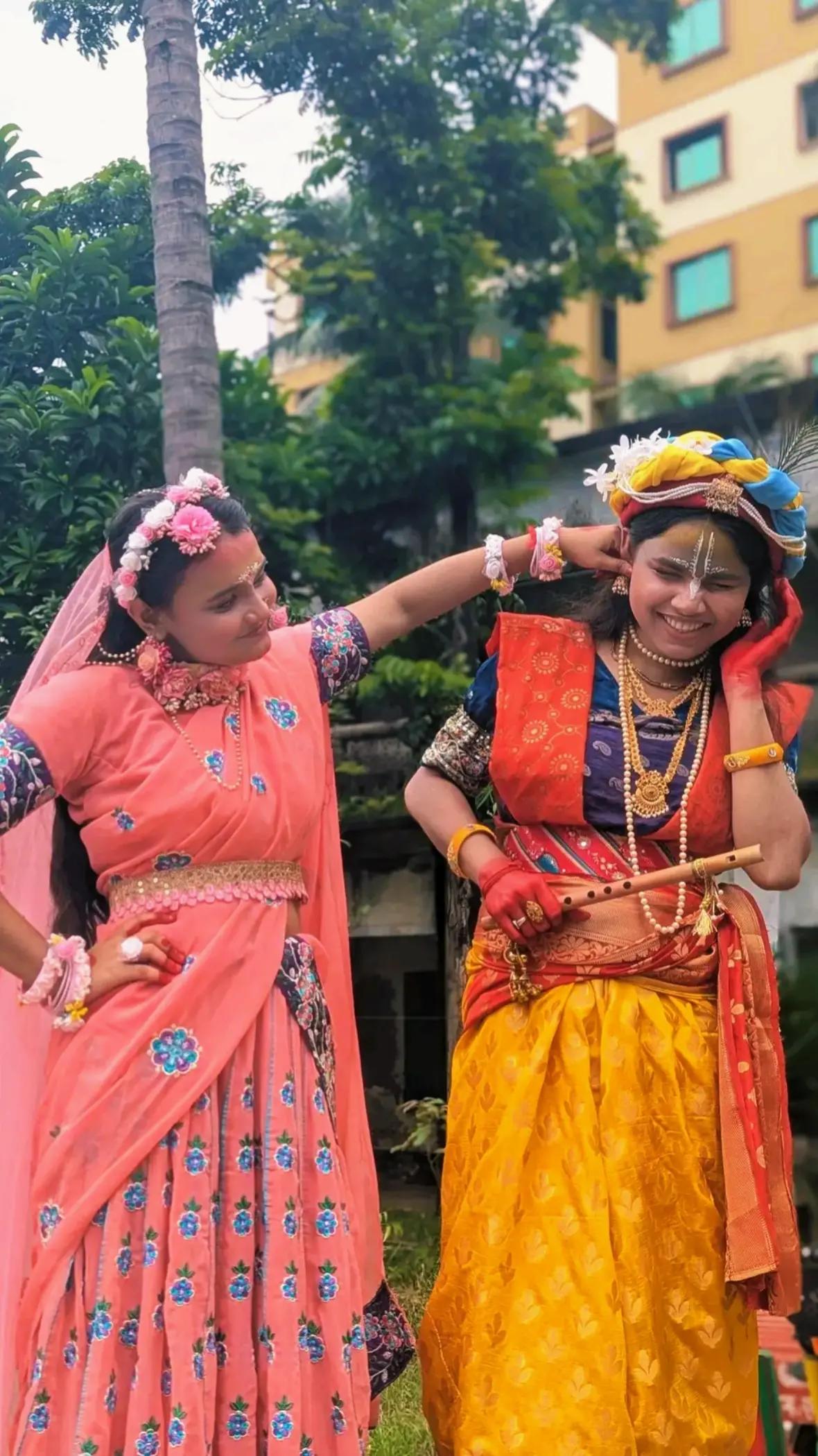 @puja🧏♀️