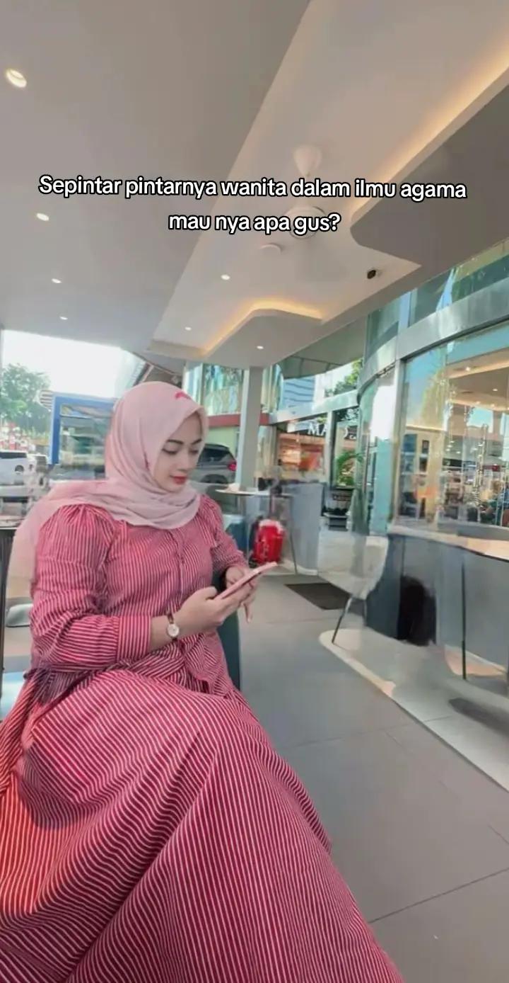 @Aurora Azzahra