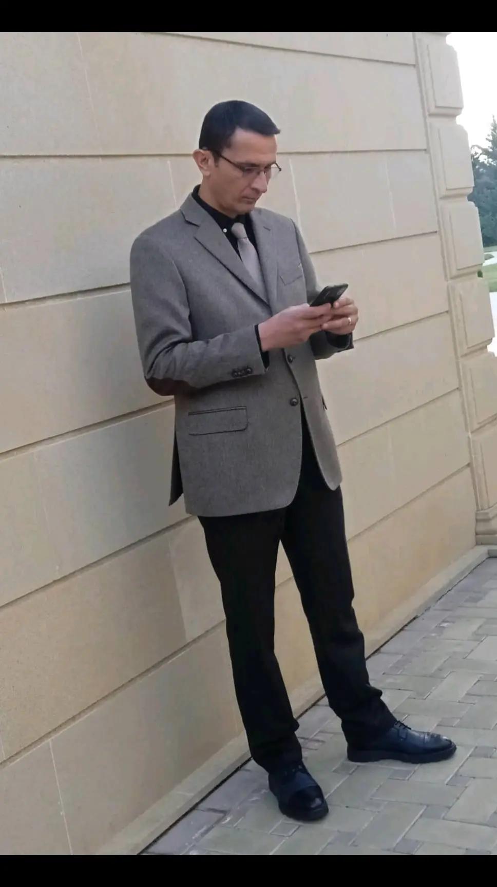 @Həsən Bünyadzadə.