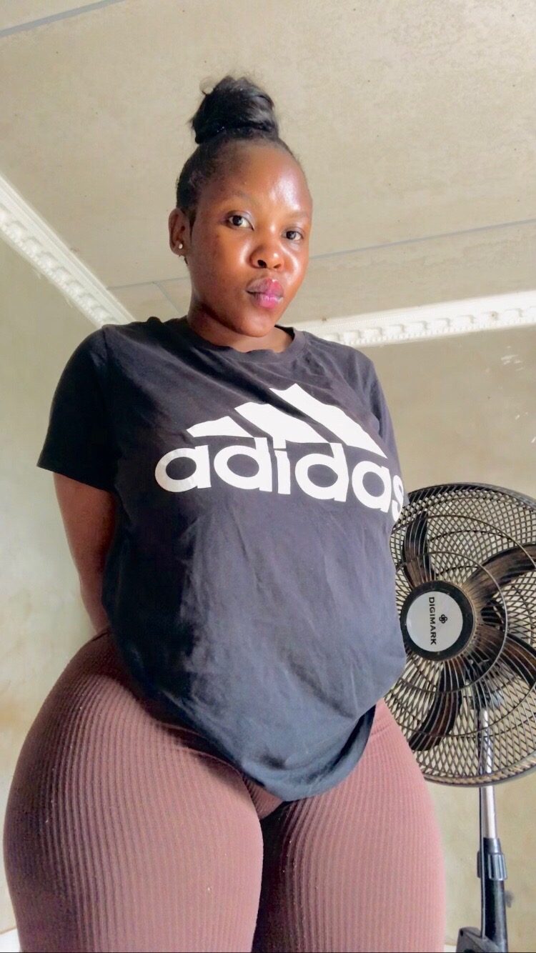 @Nikiwe.