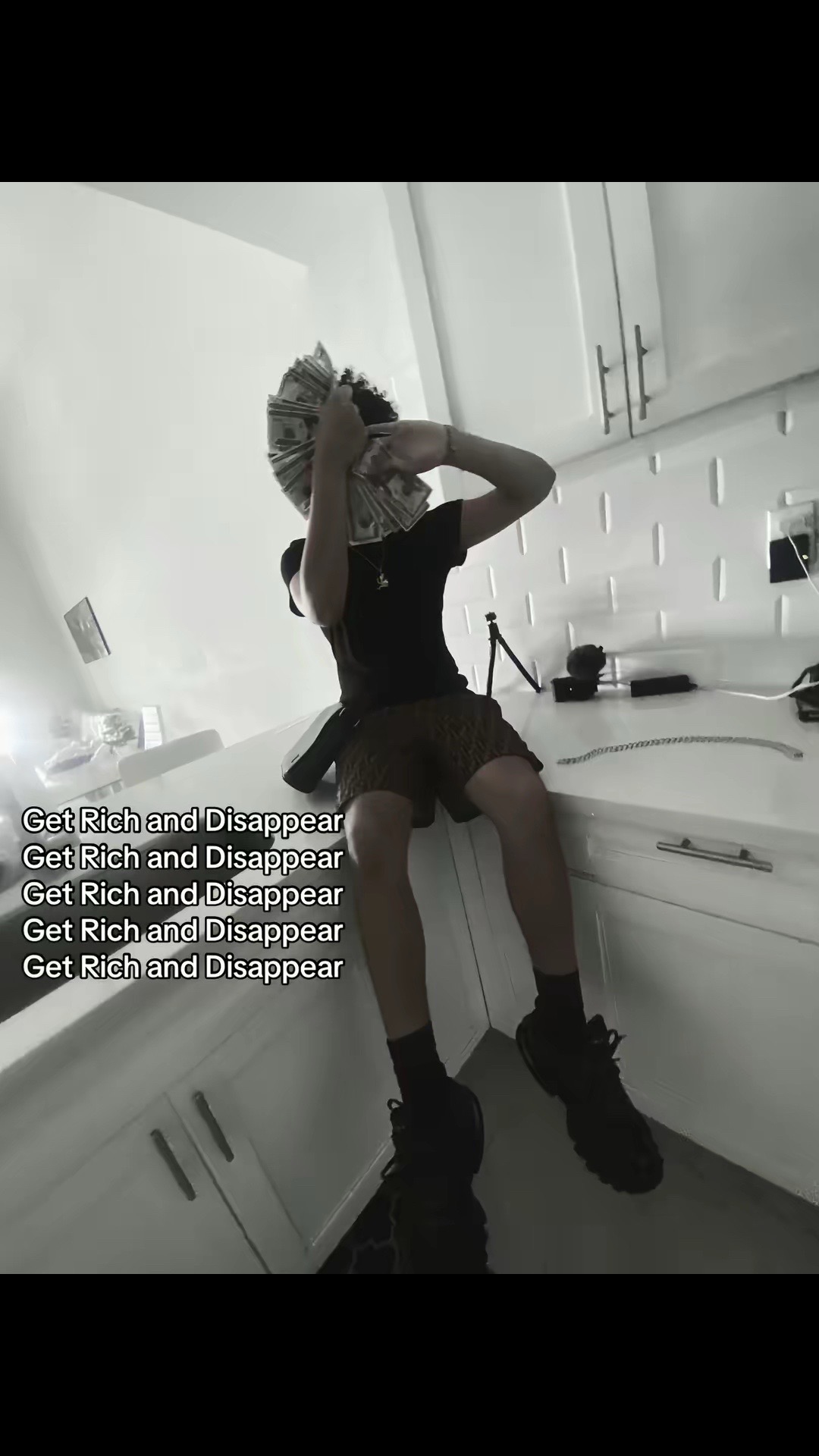 @B_Spinna_