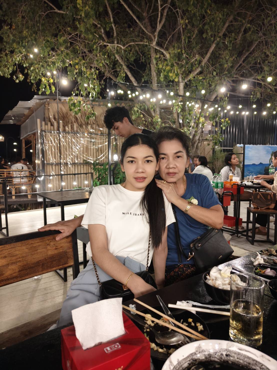 @Booที่ไม่ใช่สีฟ้า