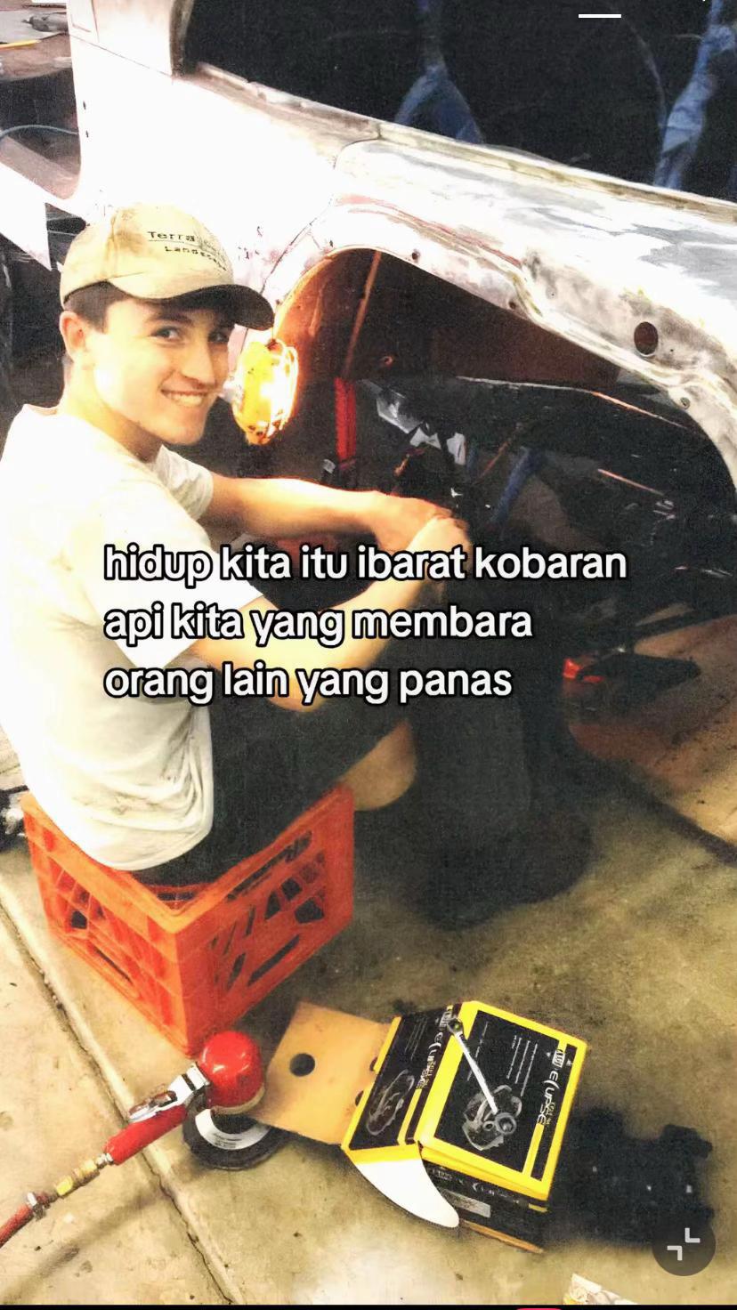 @ANaB✰Y