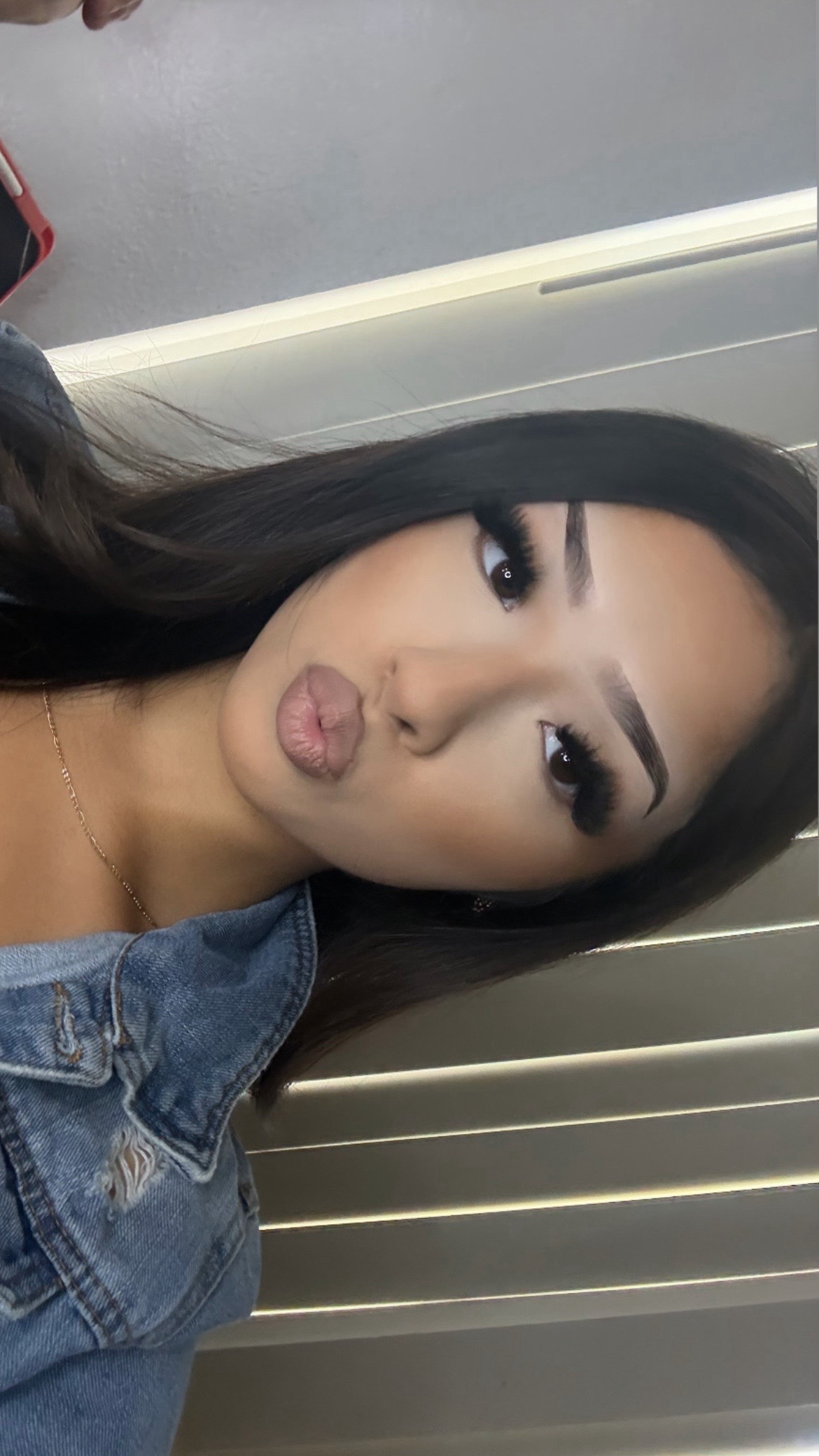 @j