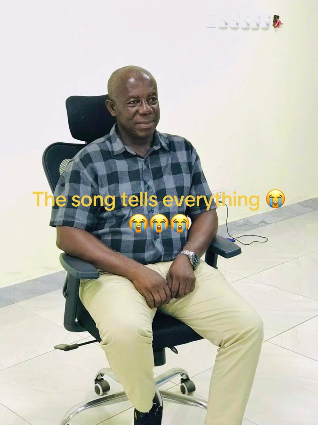 @Nana Yaa 809