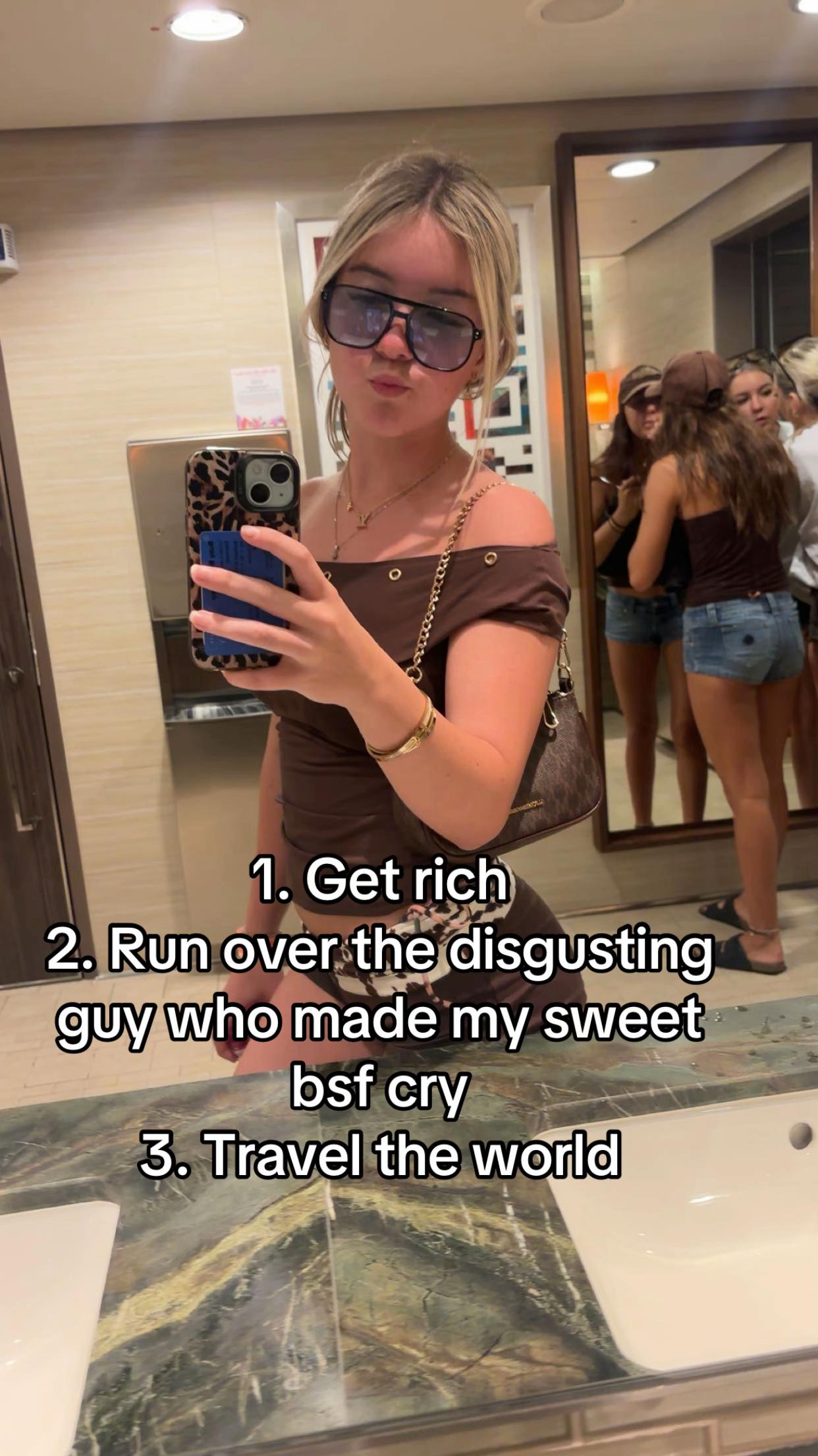 @️