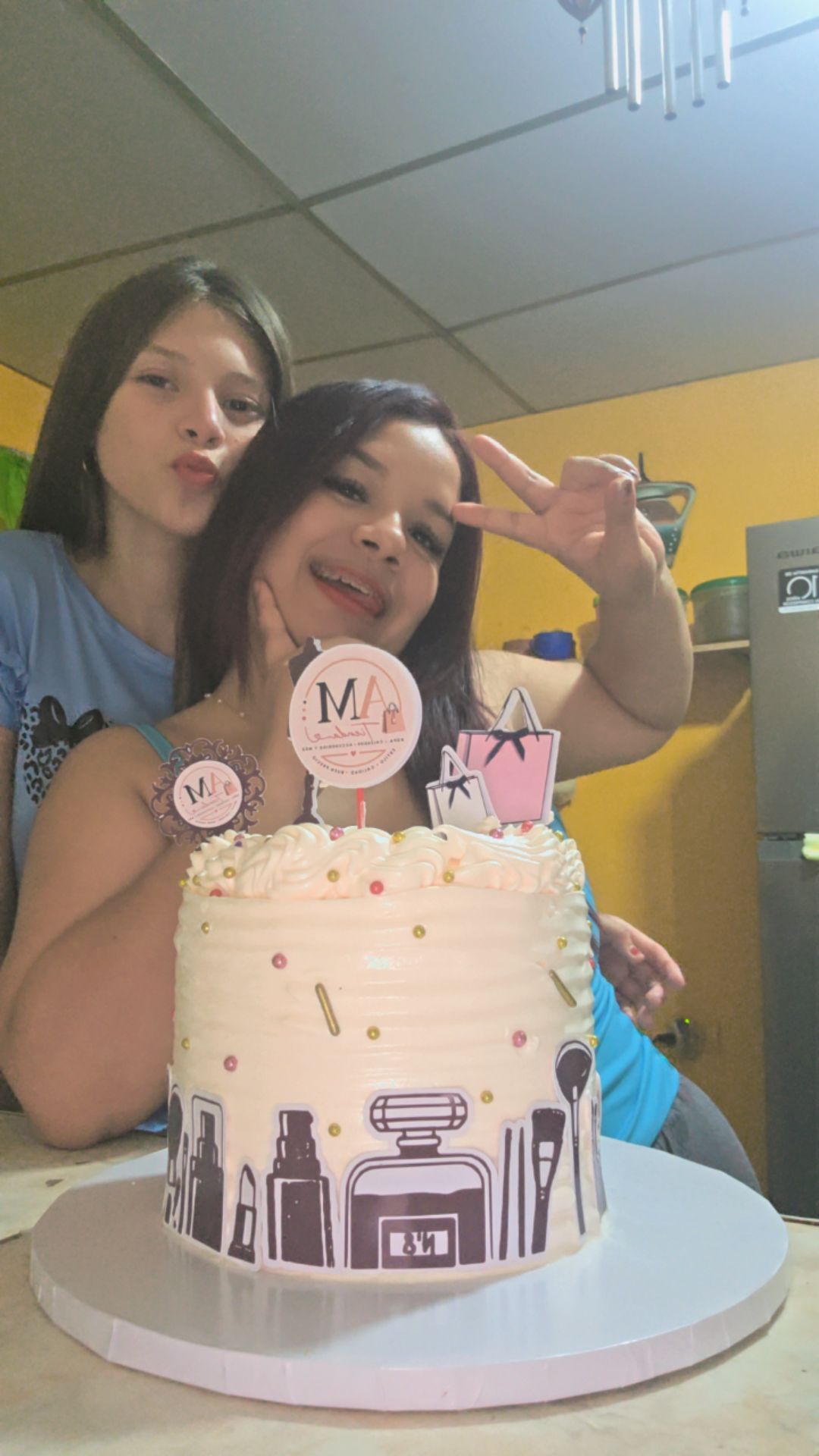 @Ari✨💋💖