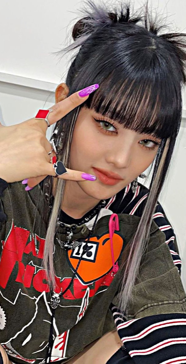 @Vanessa ༊*·˚