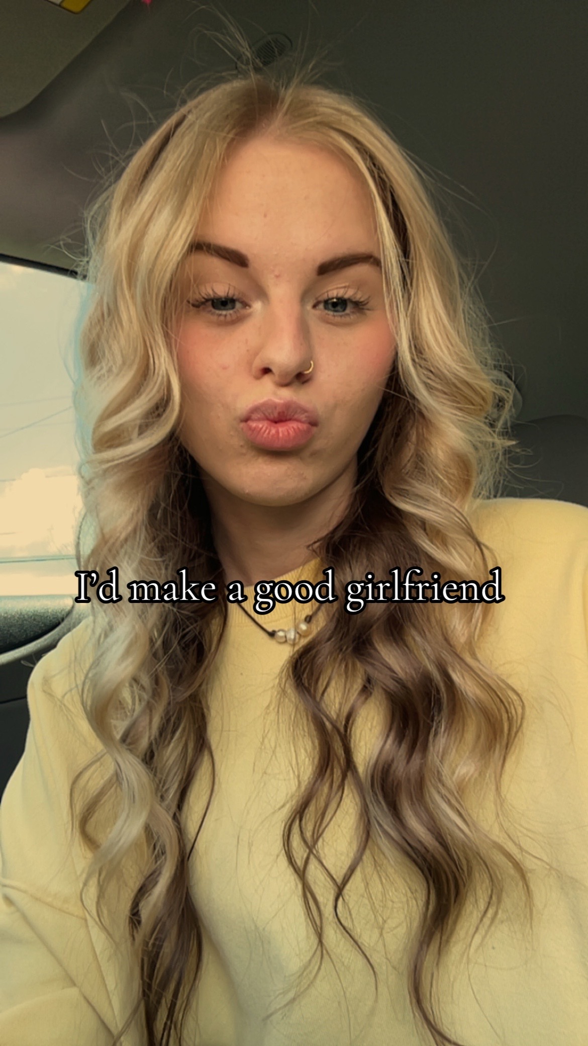 @ur.favorite.blonde24