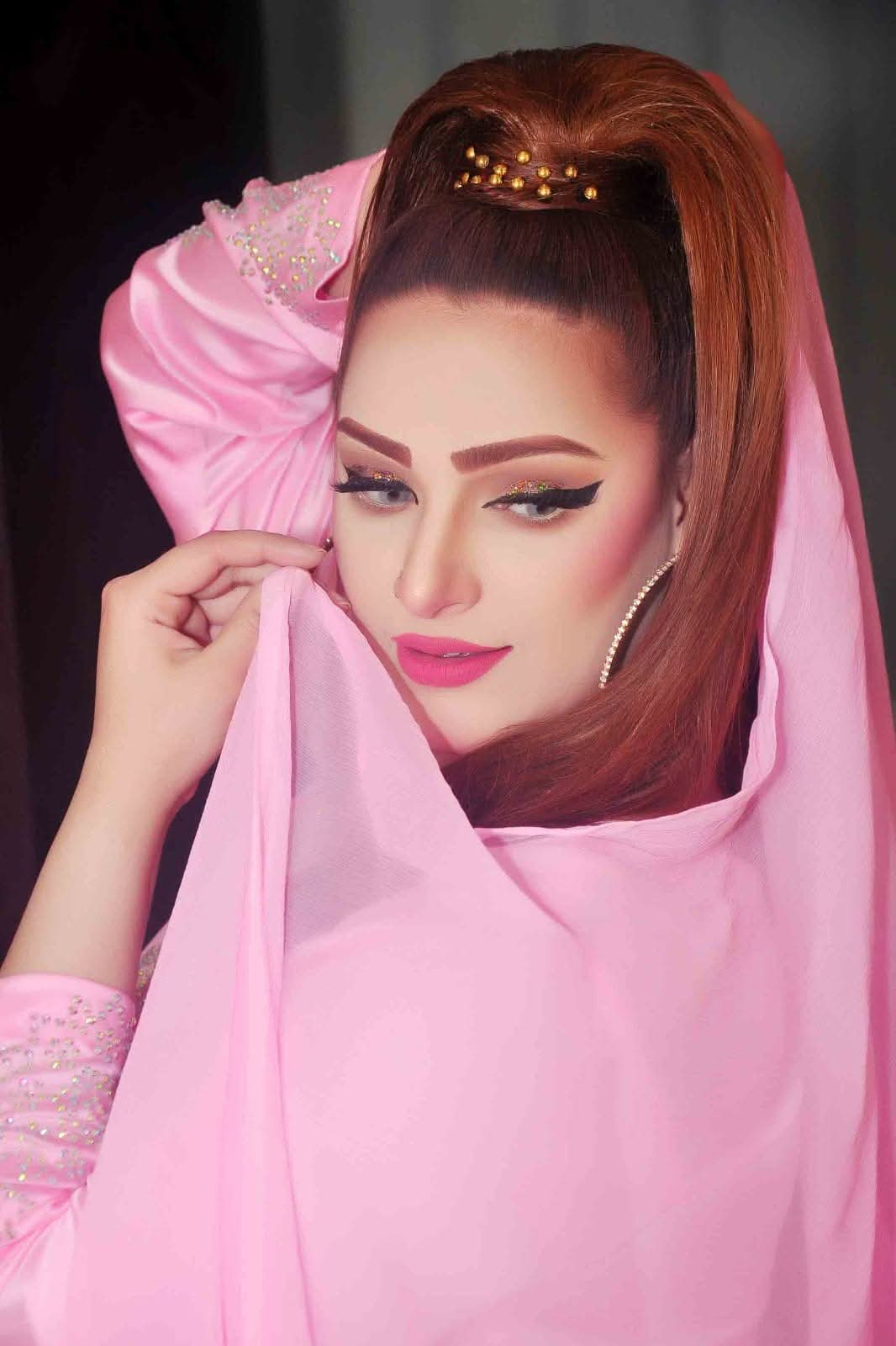 @Stage Mujra
