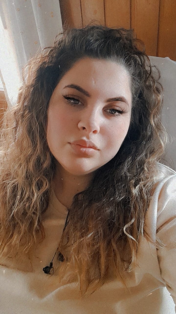 @Alexandra Vița