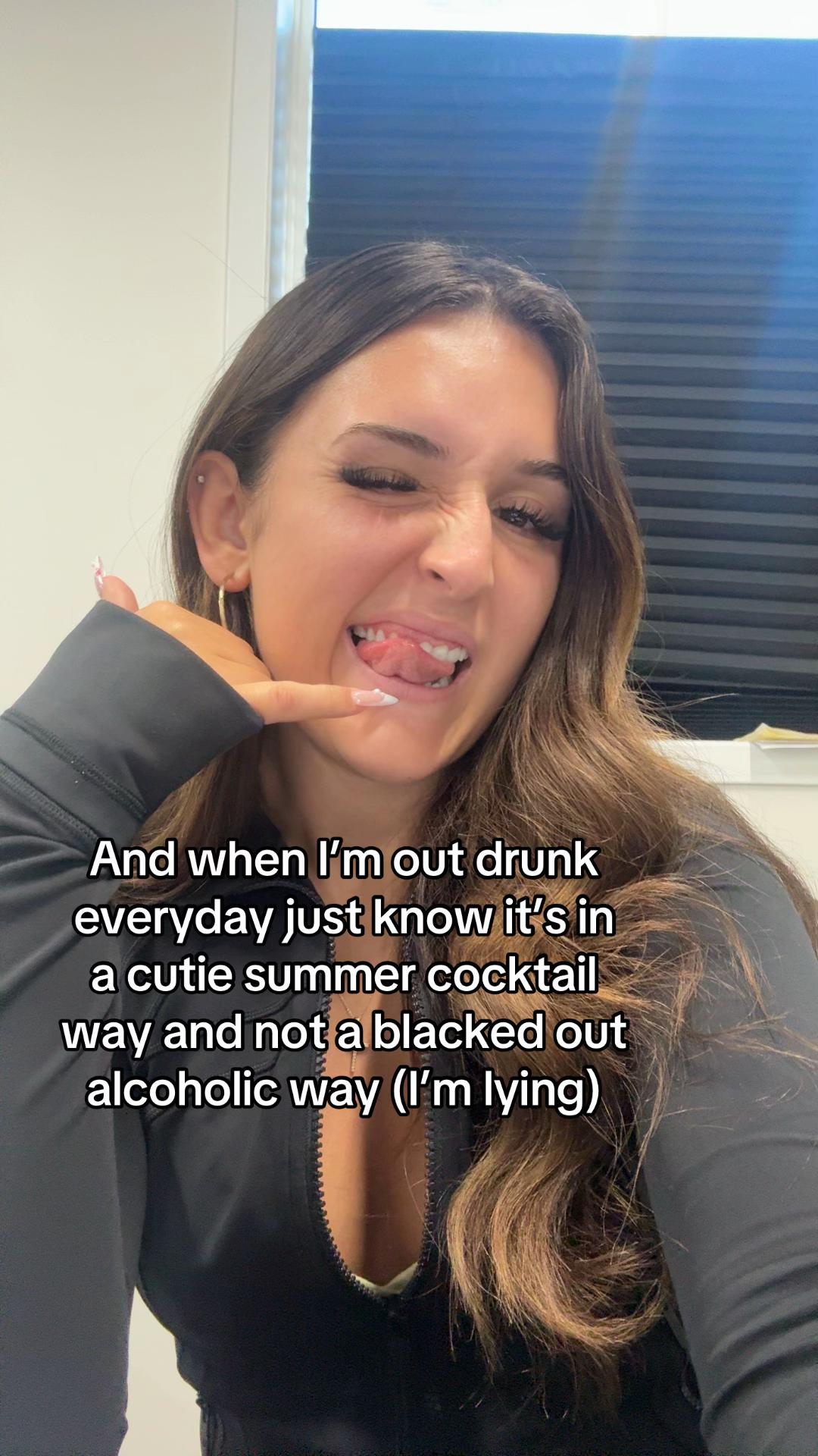 @lizzie