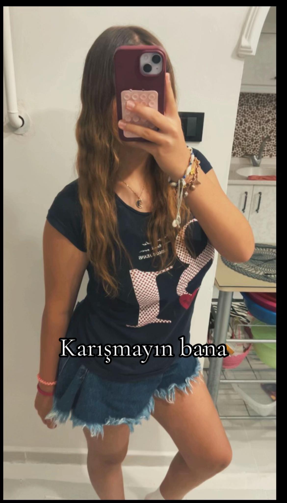 @Elaerkecs