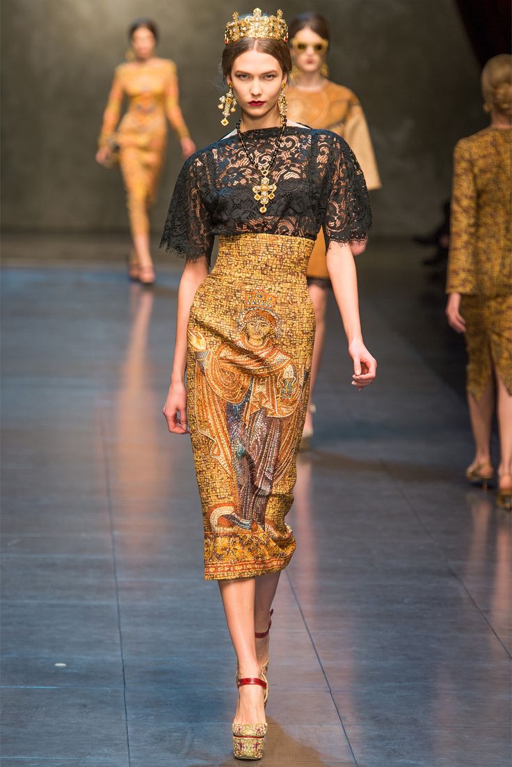 @Catwalk Capsule
