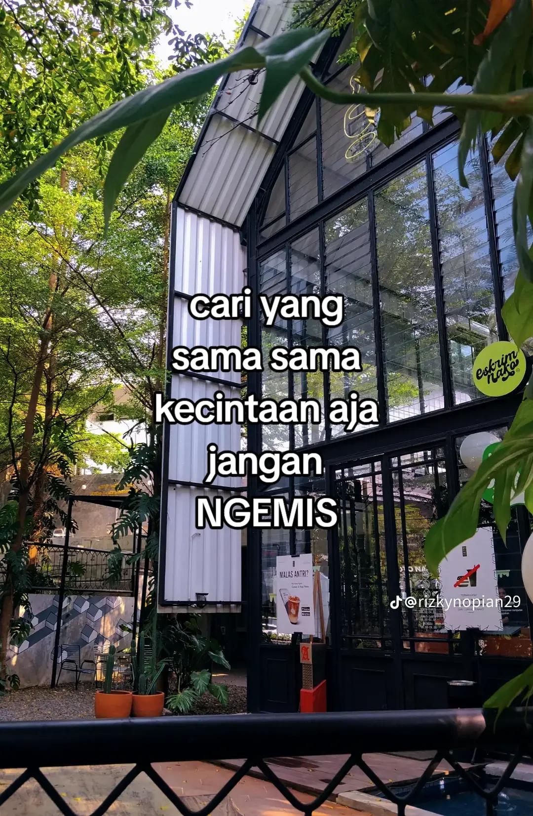 @KAK INEM🍑🦋