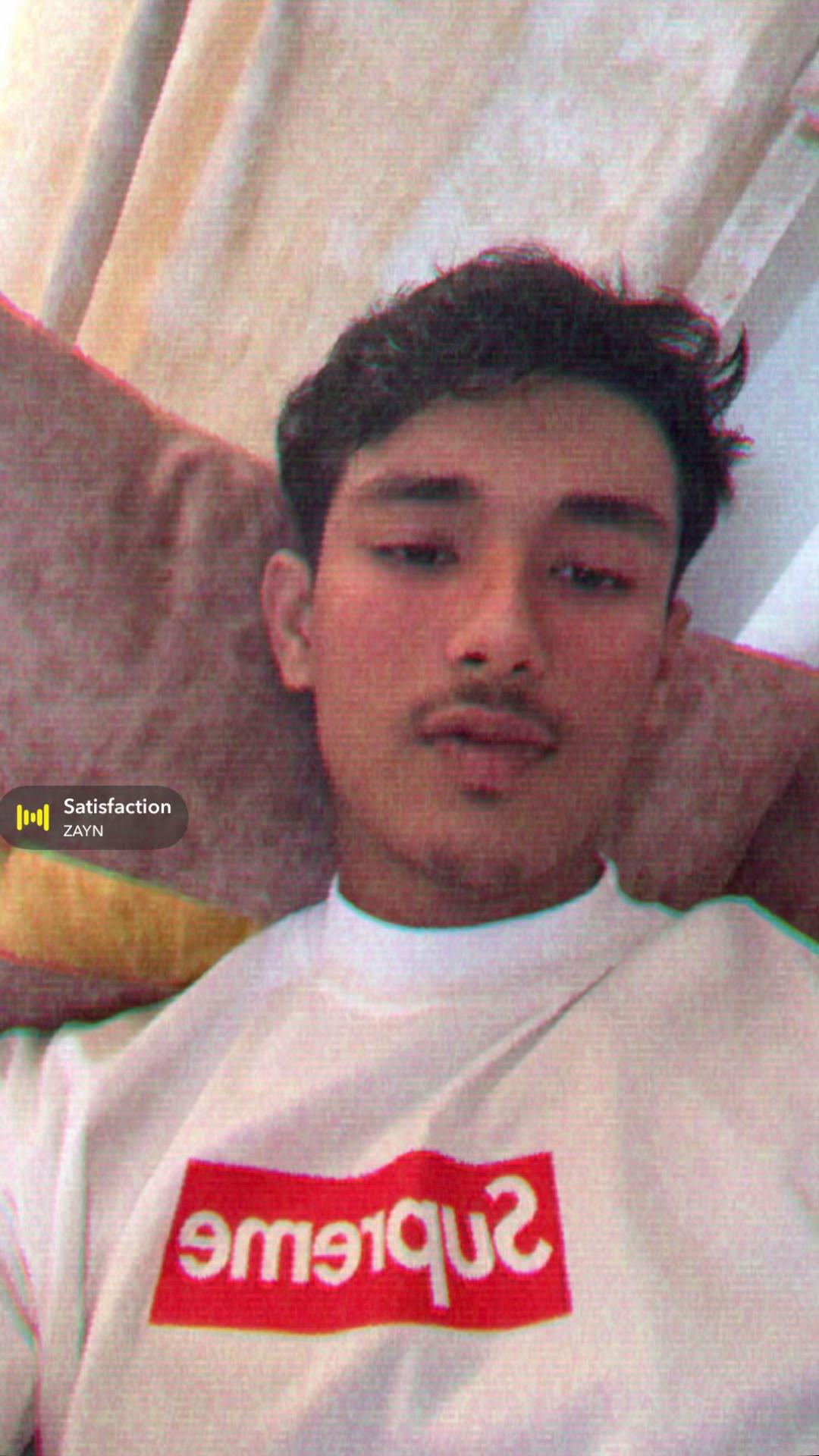 @𝓢