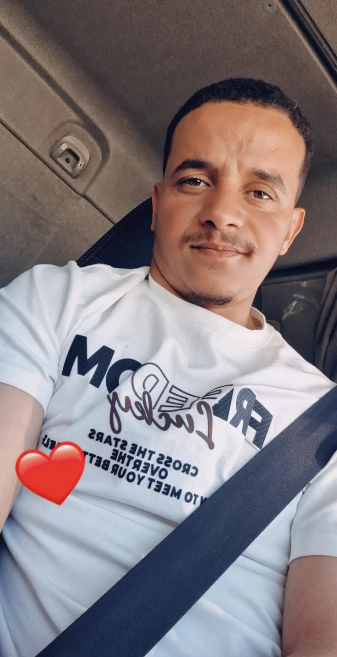 @Amine 🇩🇿