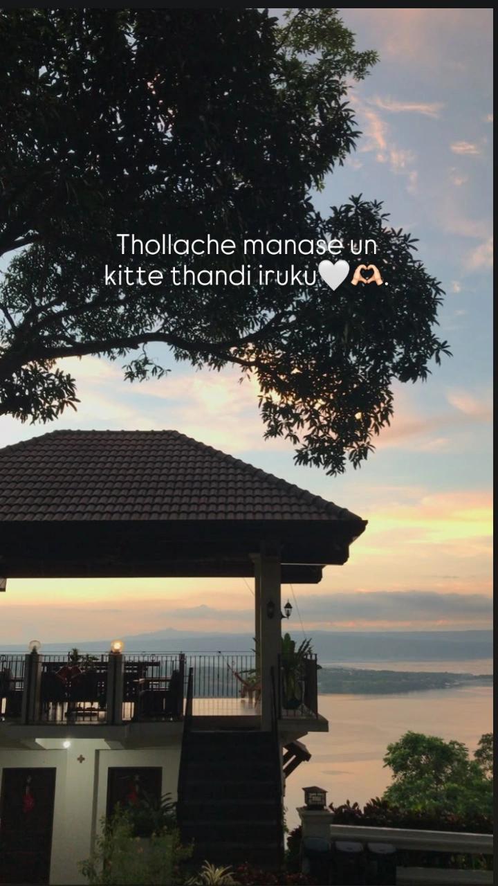 @ᥫ᭡.