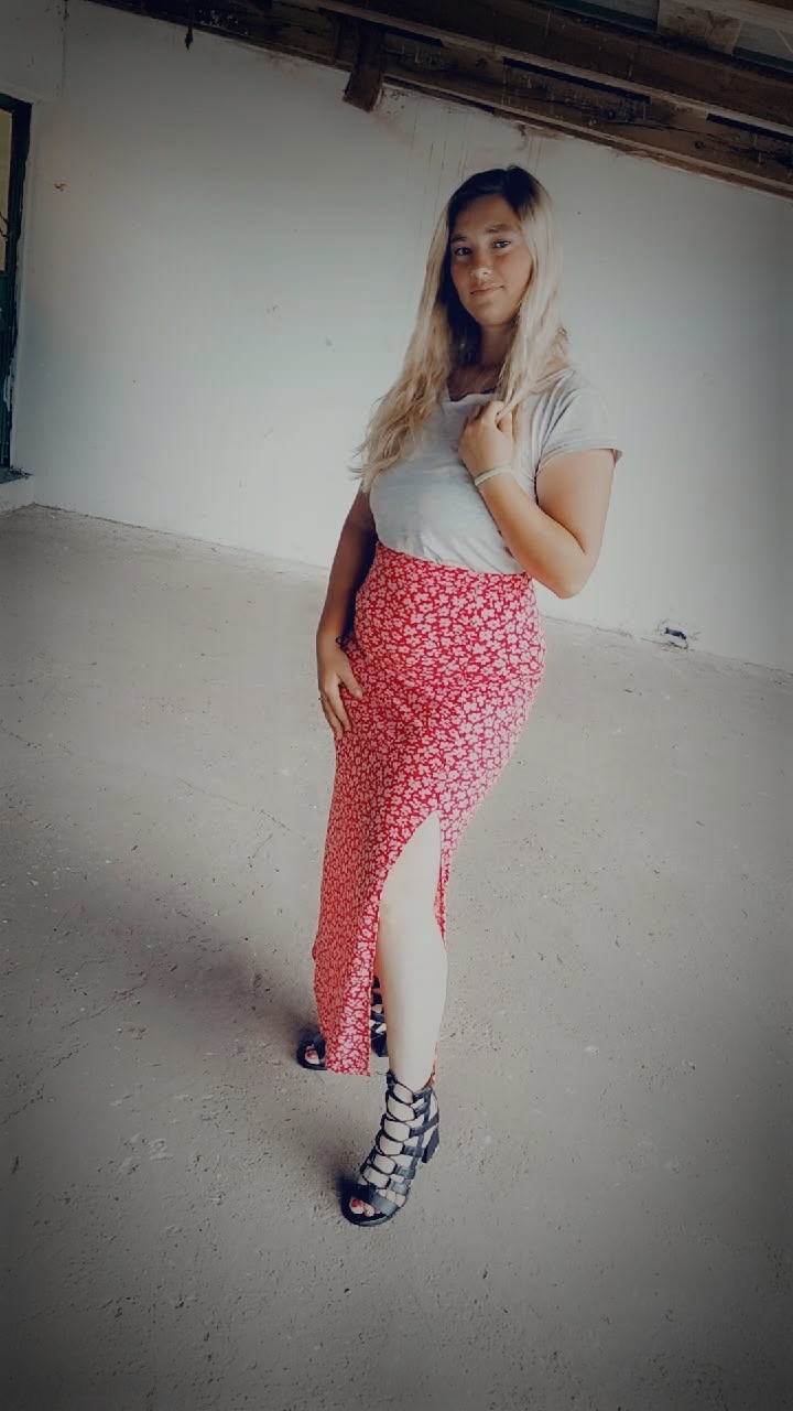 @andreeeamadalina