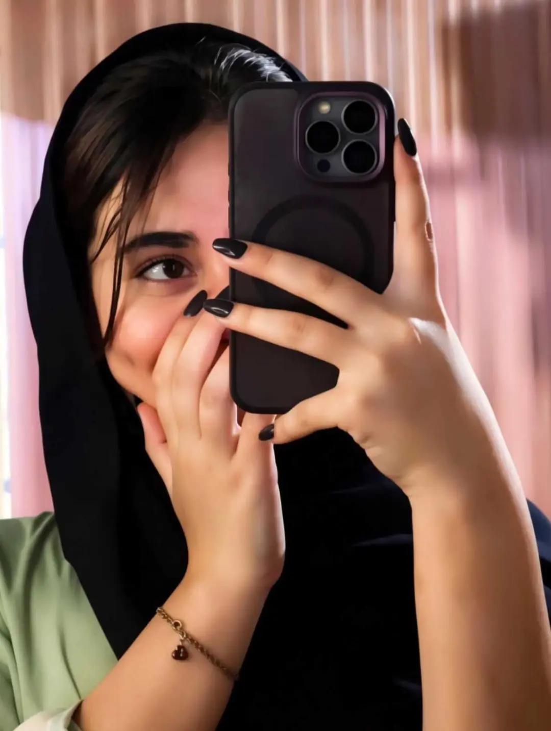 @Sabiha Nidhra mim