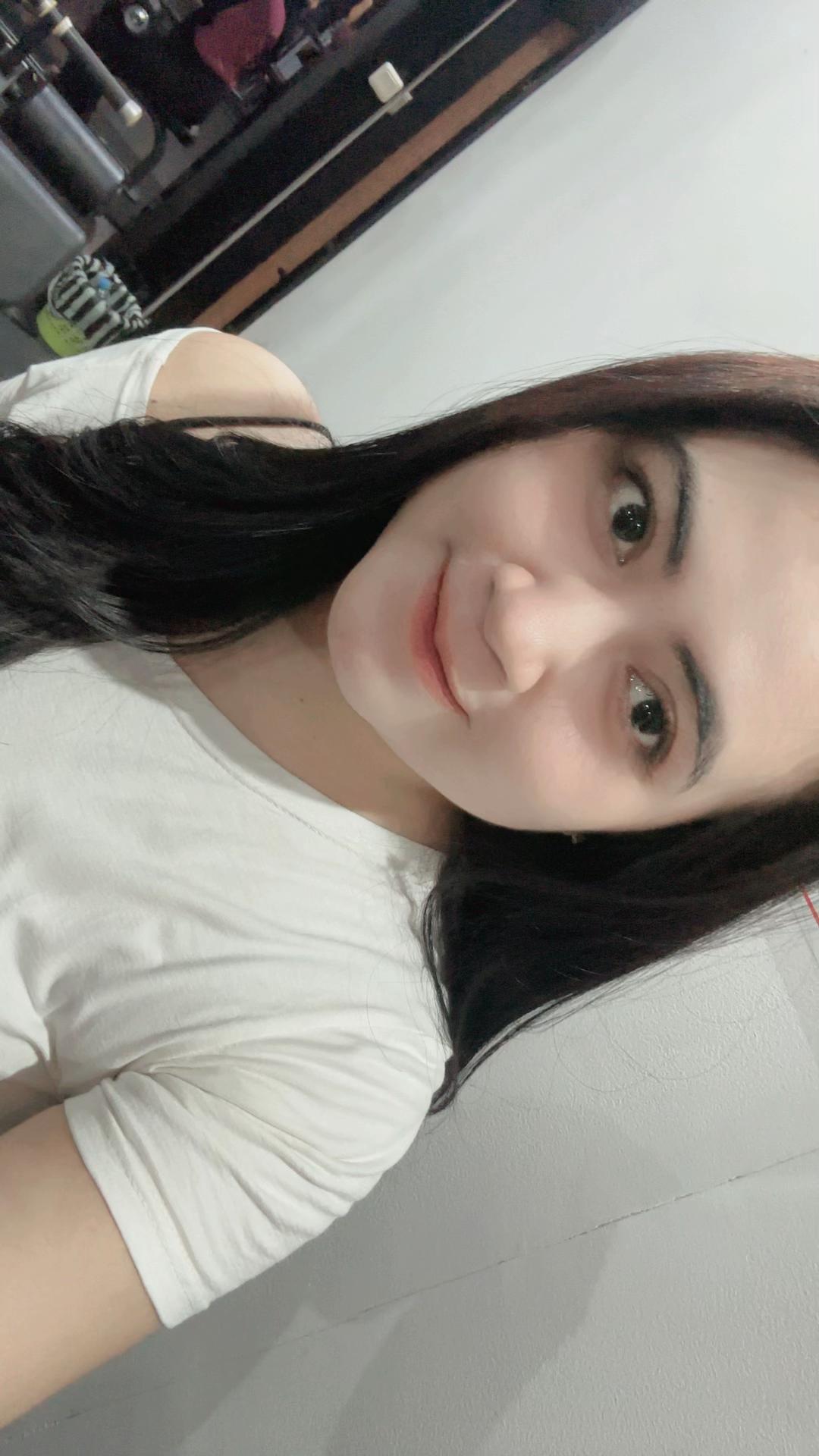 @Adyra