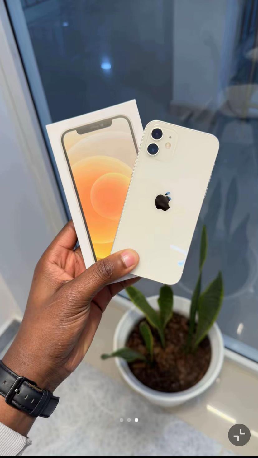 @B_Cutie Phone Store___