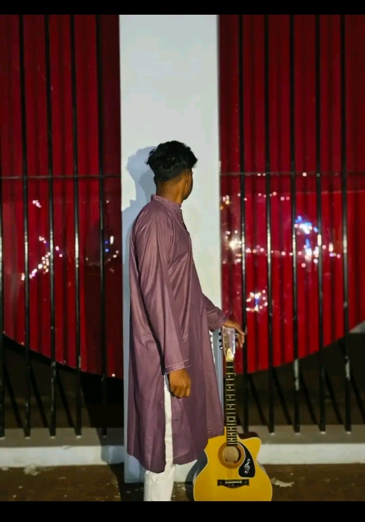 @আমি তোমায় ভালোবাসি