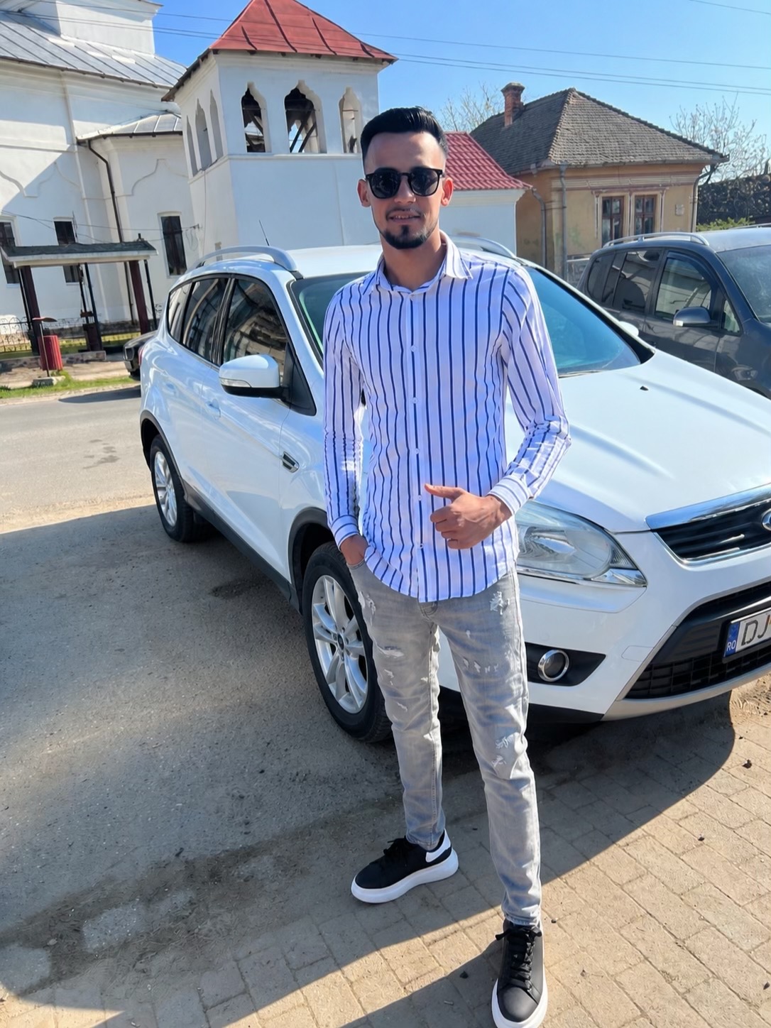 @Răzvan ✅ M❤️ LUIS