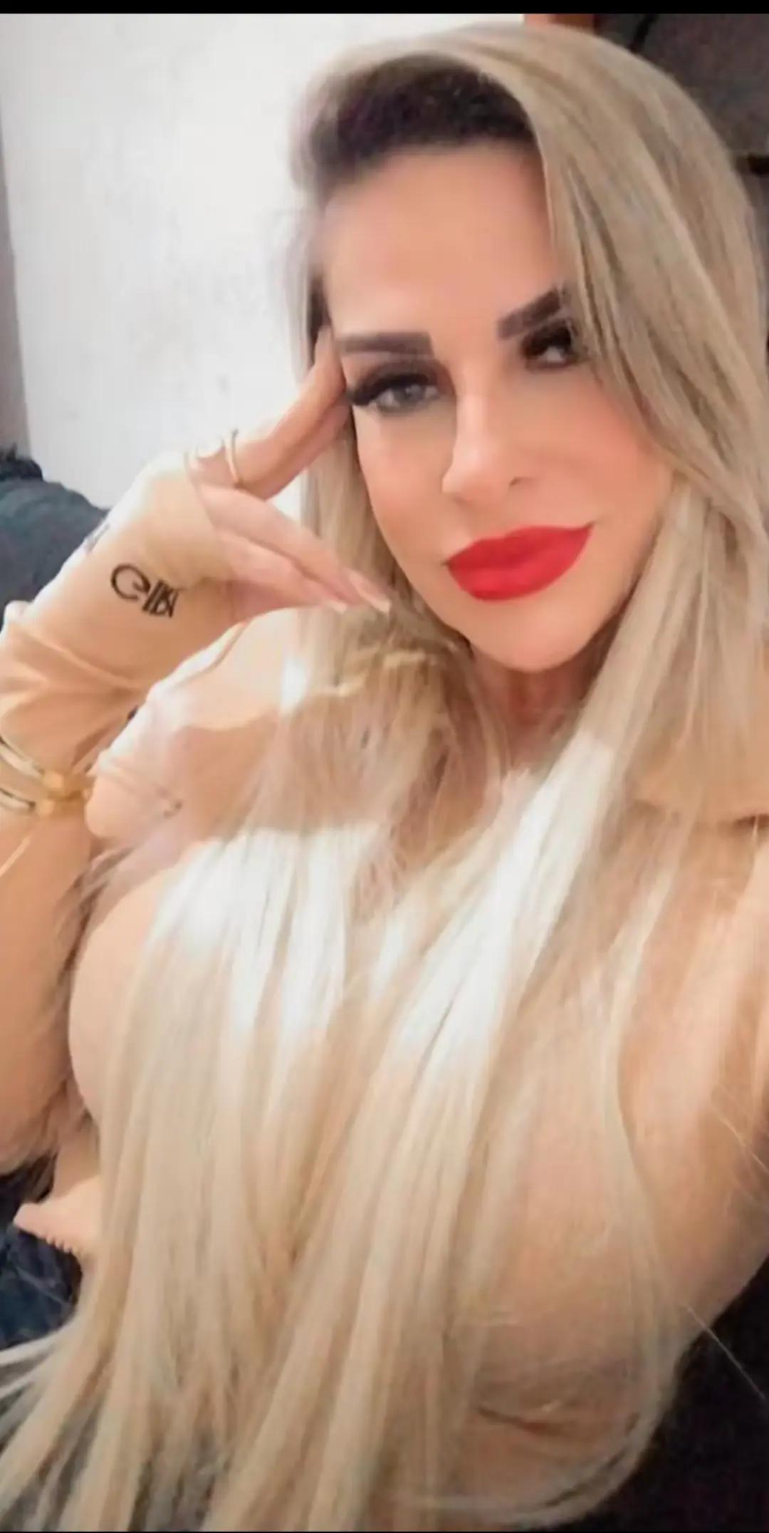 @keilaloira