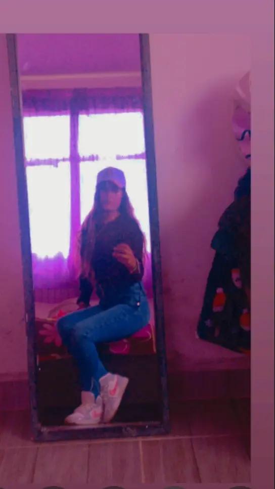 @Valery J🥰