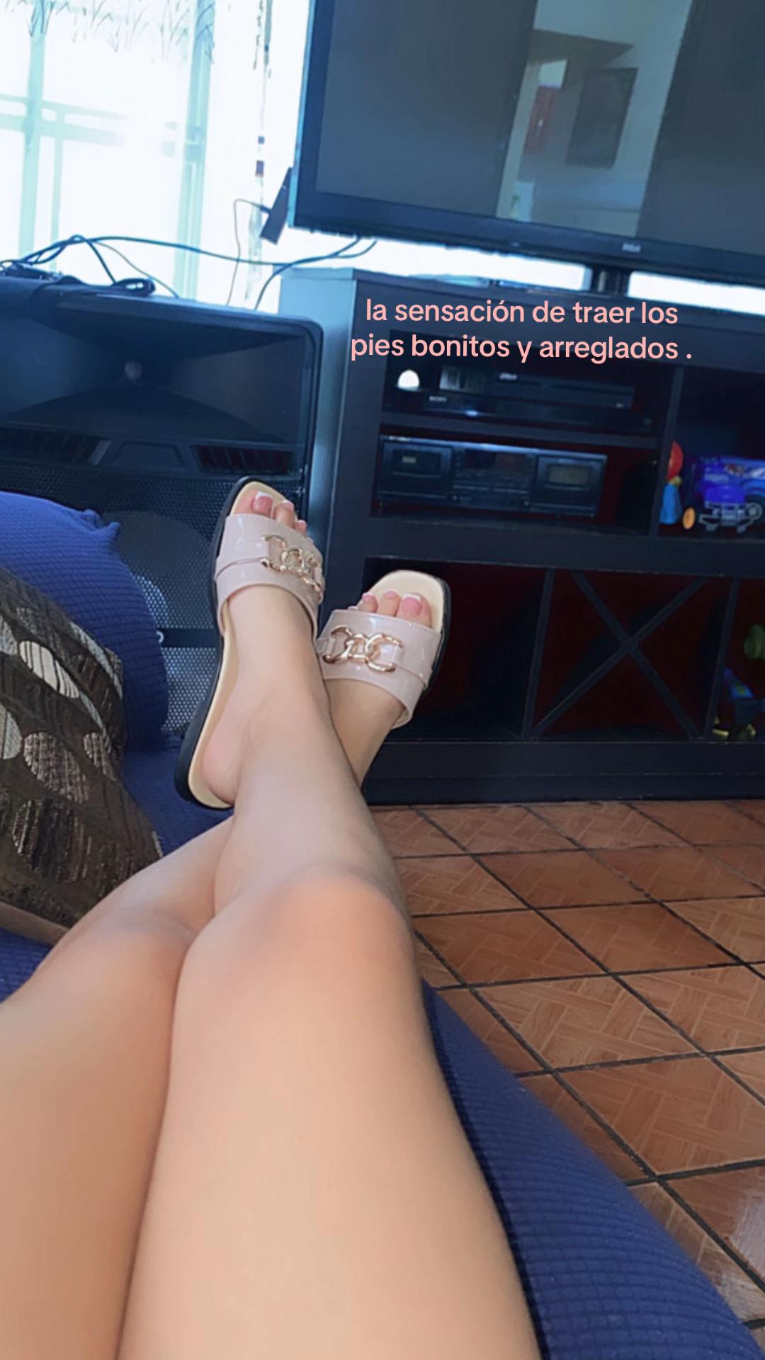 @momis🍒