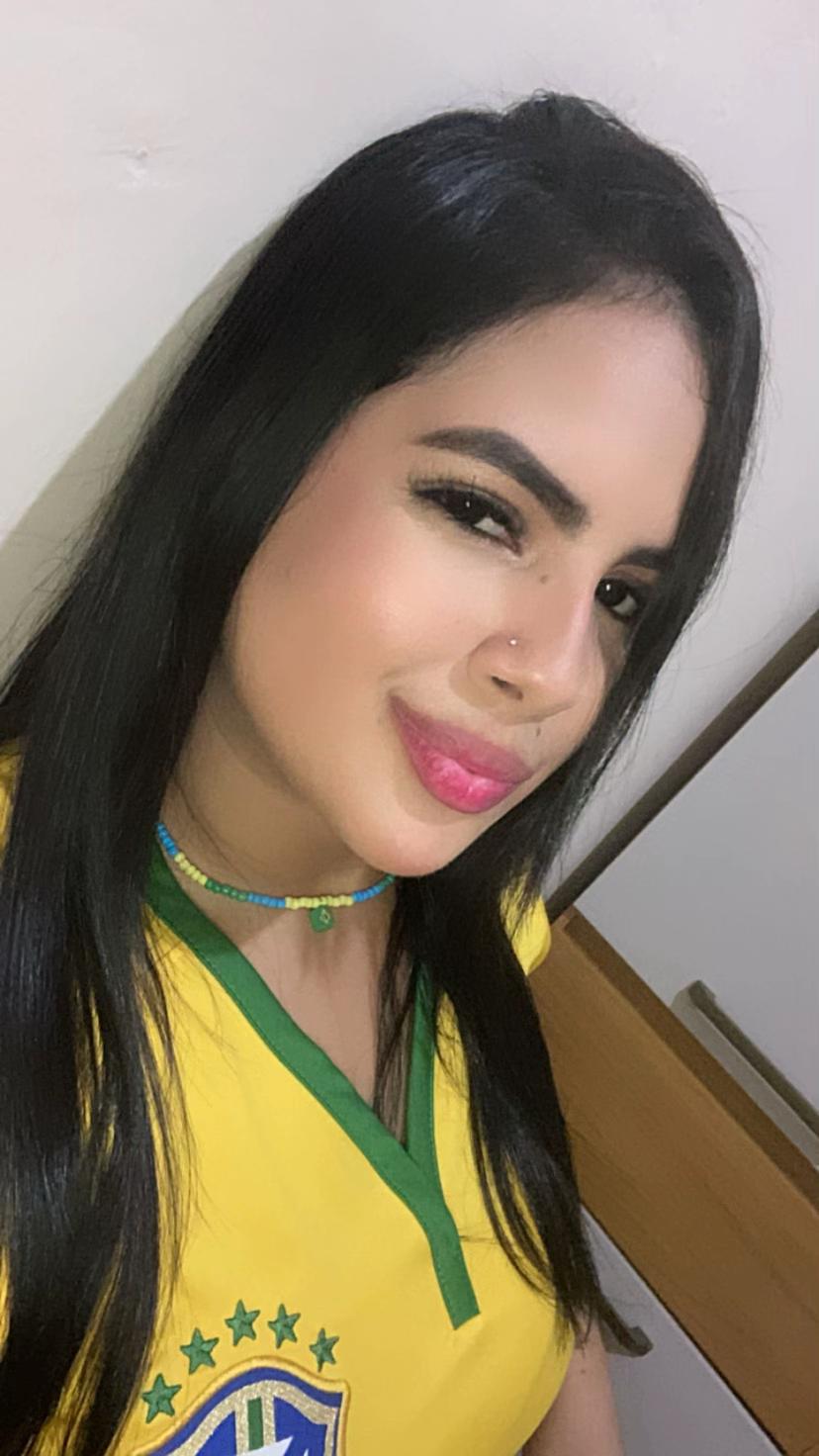 @_anafalcc