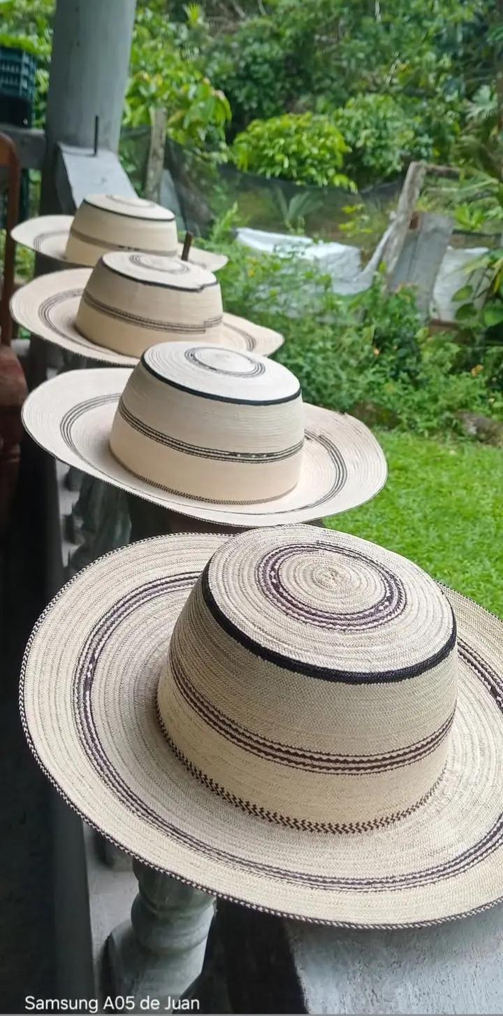 @sombrero