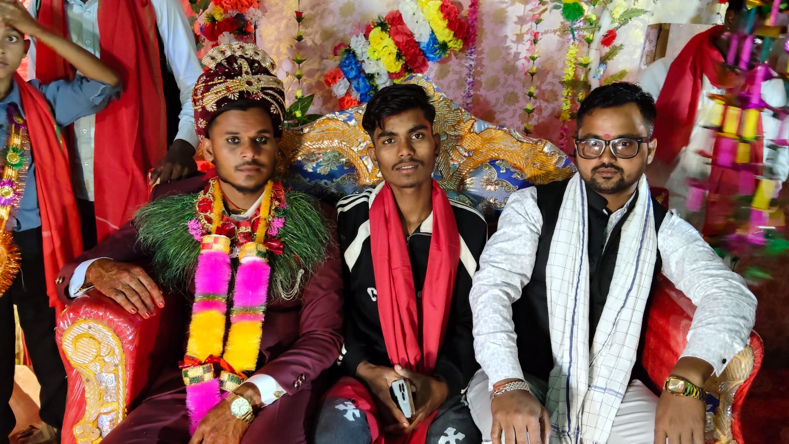 @👑BIRAT PATEL◉‿◉🤫