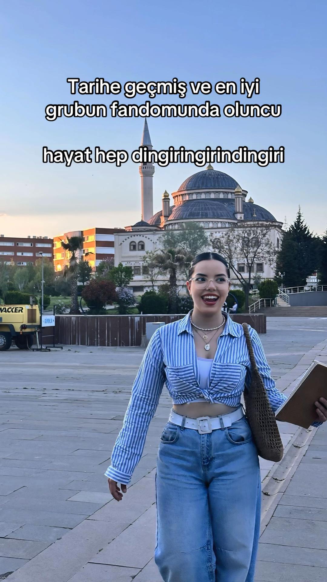 @Merve ≮