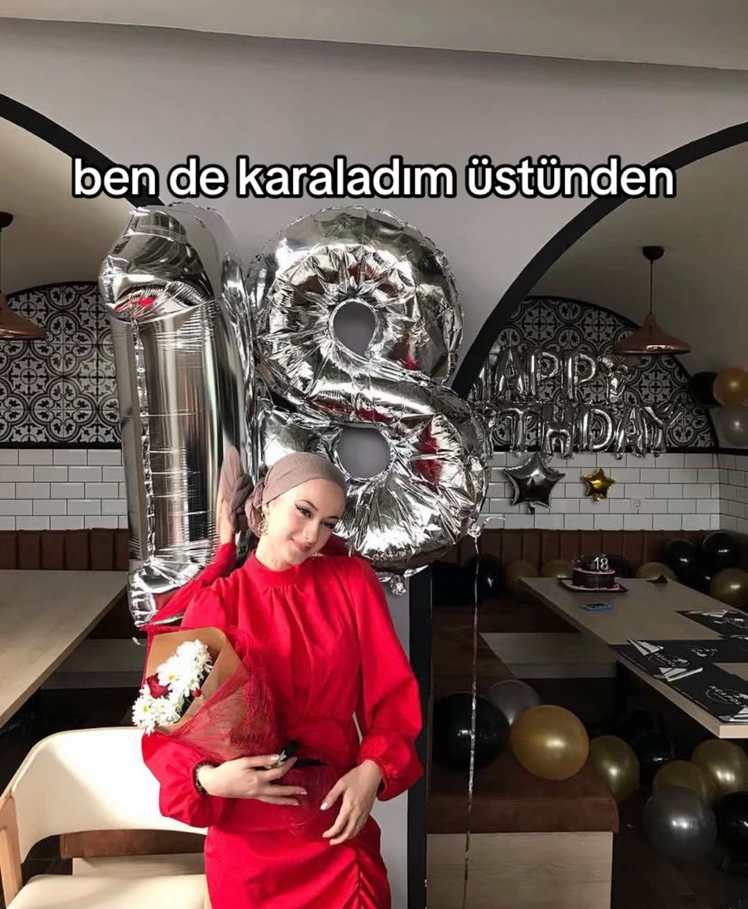 @🪬