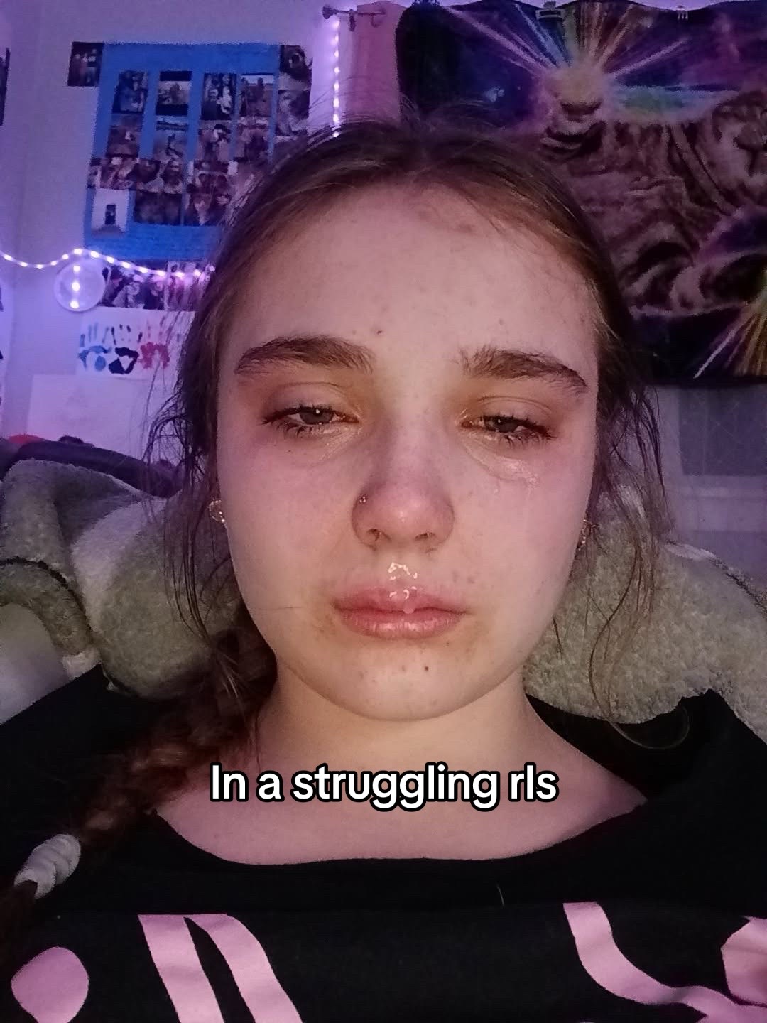 @️