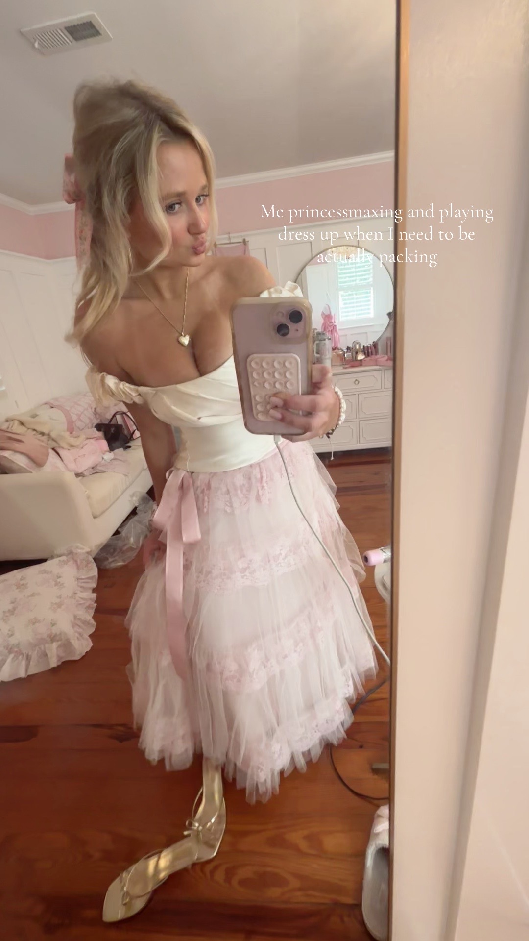 @AddieLovesPink