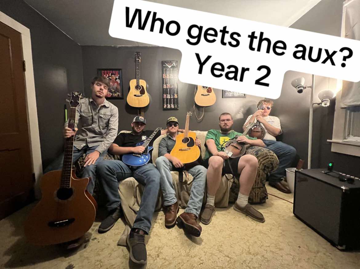 @The Hounds