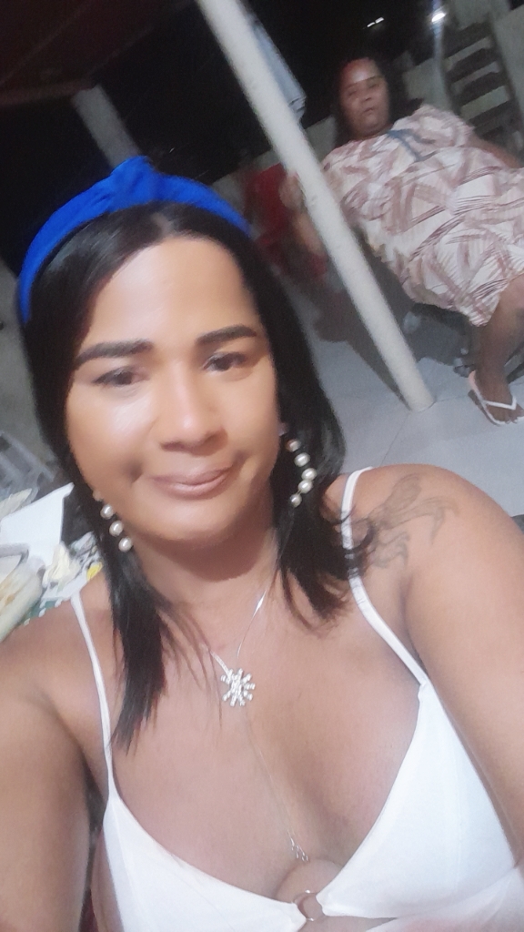 @biamoura064