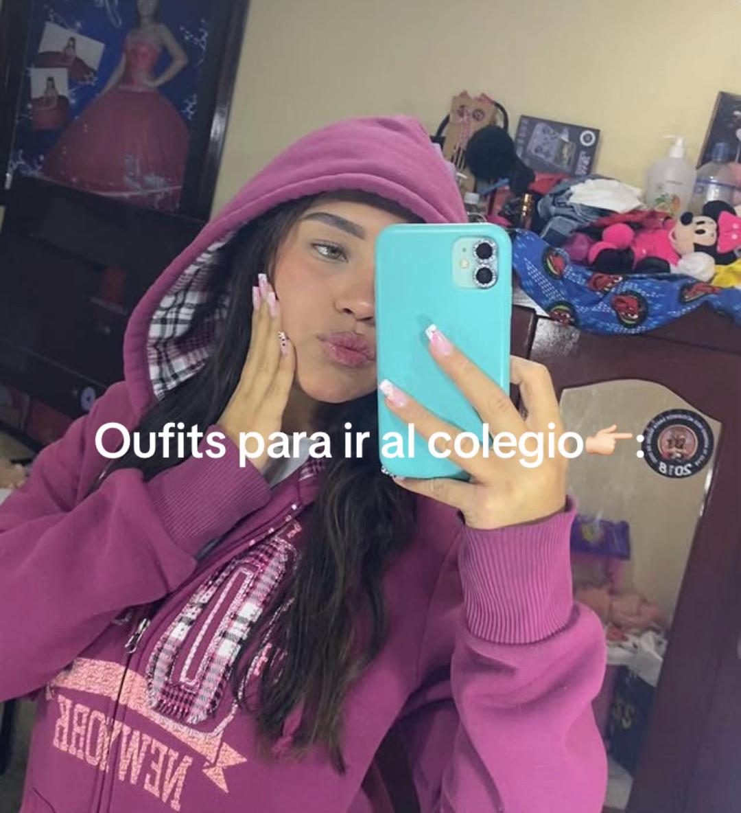@Juli🦋🦦