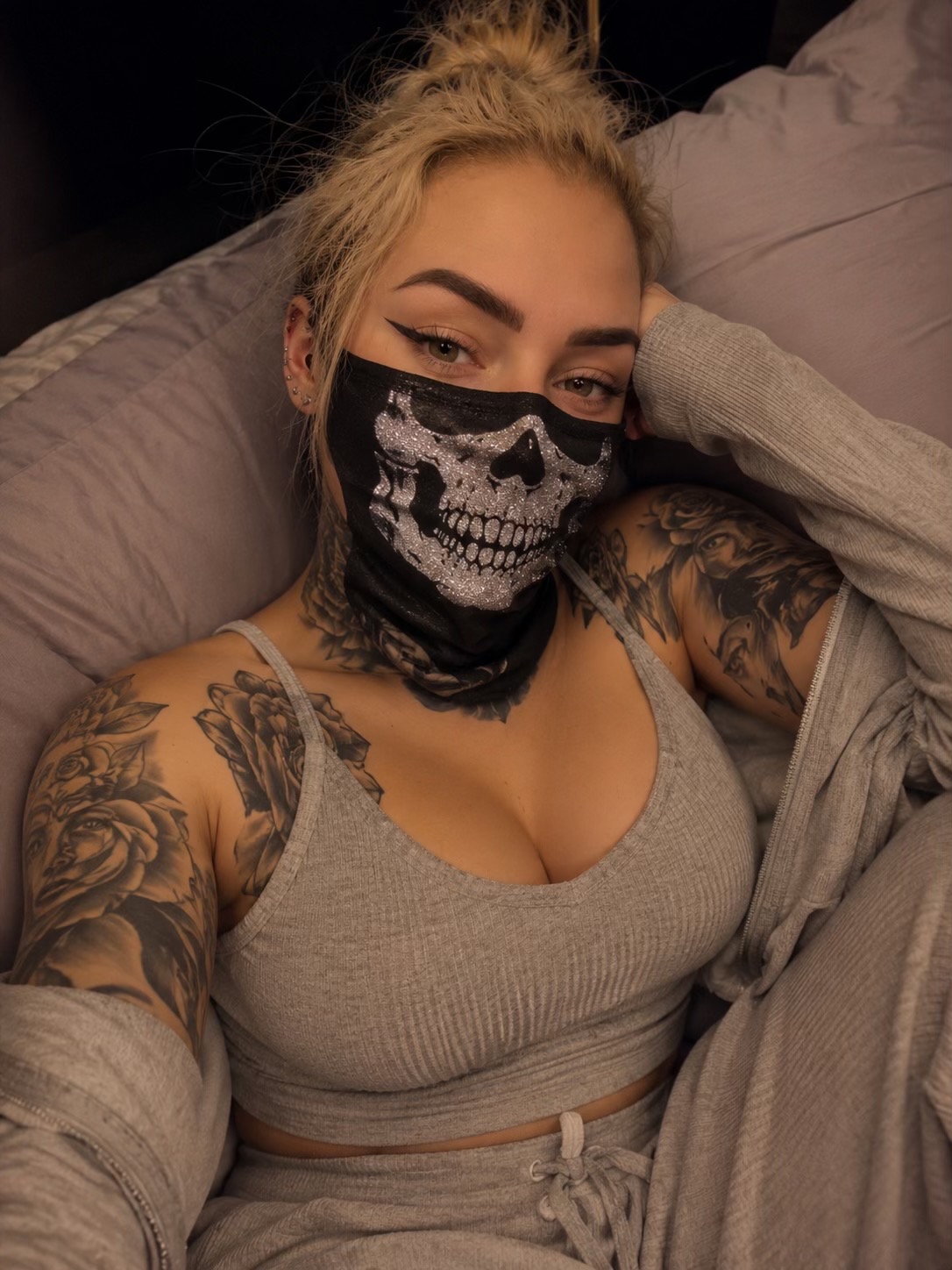 @ᴄᴀʟʟꜱɪɢɴ:ᴍɪᴅɴɪɢʜᴛᴄʜᴀᴏꜱ