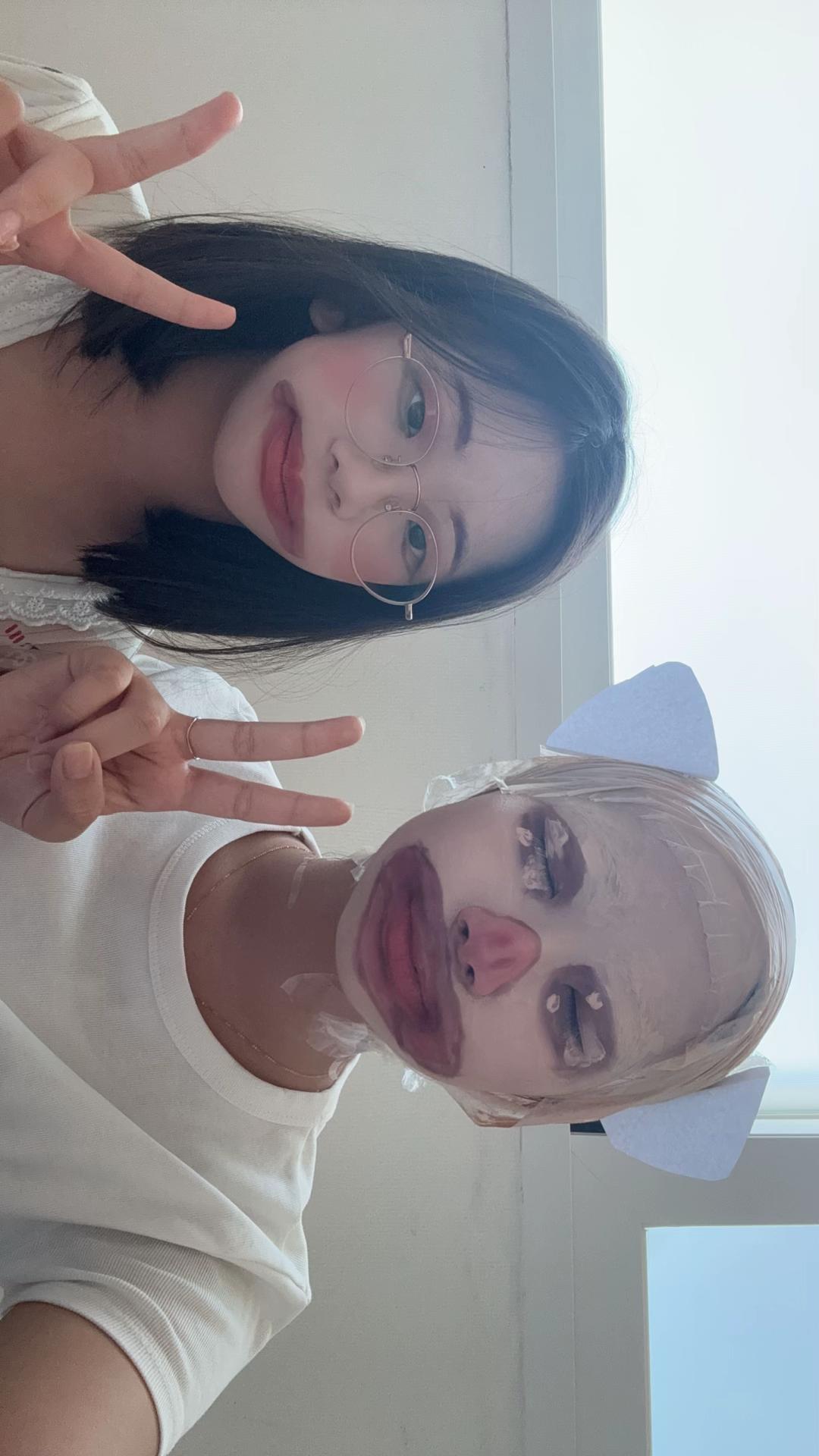 @윤아
