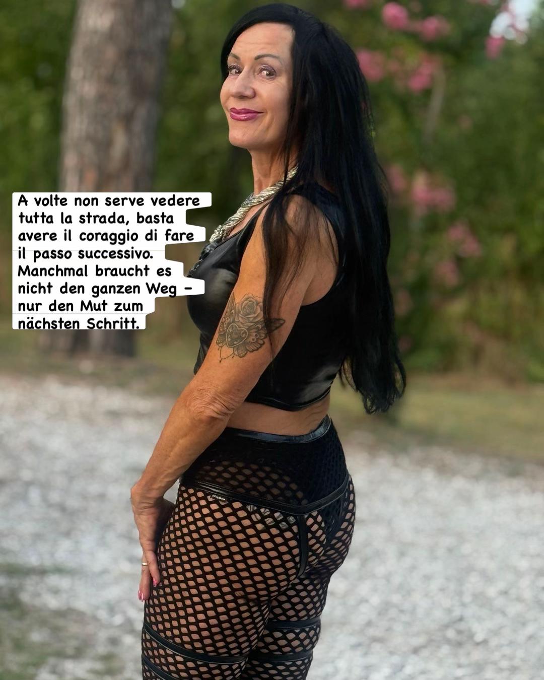 @CorneliaM
