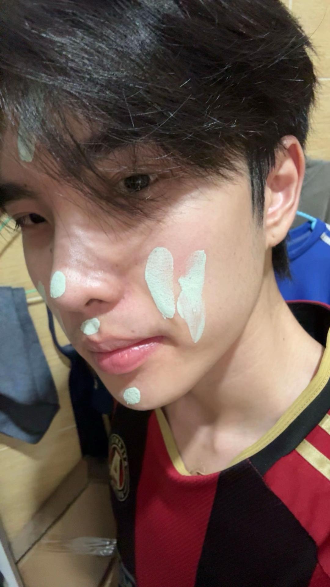 @มันนี่ชอบอยู่บ้าน